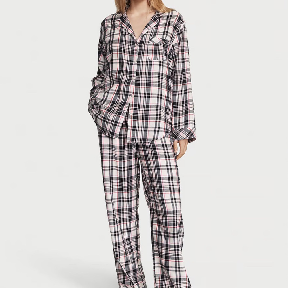 Victoria's Secret Flannel Long PJ Pajama Set
